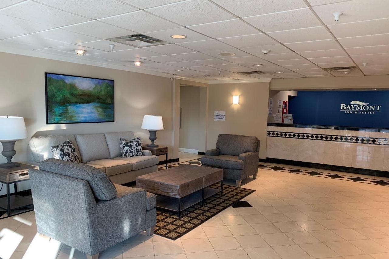Hotel Baymont By Wyndham Latham Albany Airport Exterior foto