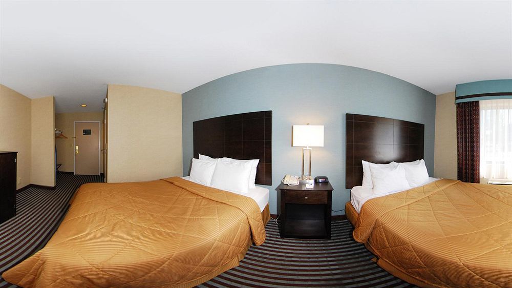 Hotel Baymont By Wyndham Latham Albany Airport Exterior foto